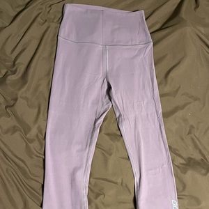 Lorna Jane purple yoga leggings 3/4 length